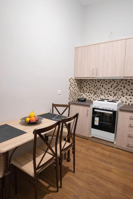 Cozy 2Bd Apartment Near Old Town Of 나플리오 외부 사진